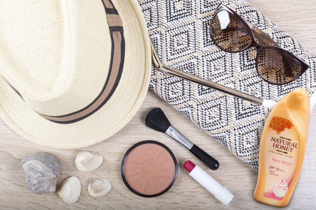 Beauty_Hacks_for_Holiday.jpg