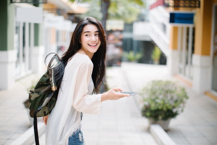 tips-kulit-cerah-saat-traveling.jpg